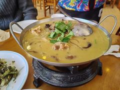 -鹤乡东北菜(崮山路店)