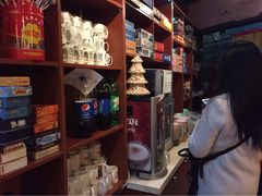 汇佳桌游咖啡馆(淮海路店)-汇佳桌游剧本咖啡馆(万体馆旗舰店)