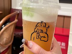 -喜茶(迪士尼小镇·平行宇宙店)
