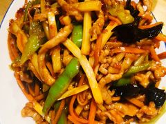 鱼香肉丝-香满园春饼·家常菜(东大桥店)