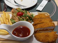 -刀叉遇上筷子中西融合餐厅(和平店)