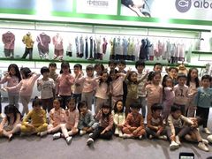 -潮童星少儿模特时尚中心(黄浦博荟广场店)