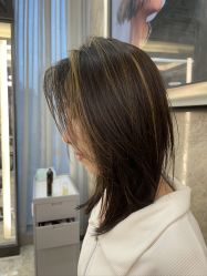 -AKOZO Beauty Salon
