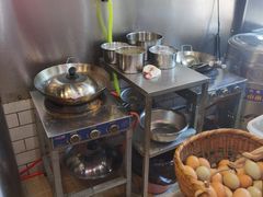 -白露塘杀猪粉(药王街店)