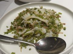 雪菜鲜笋炒墨鱼-荣兴酒家(徐家汇店)