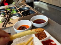 -海底捞火锅(公益西桥店)