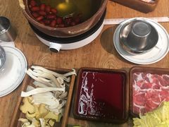 -菌小白火锅(时尚天河店)