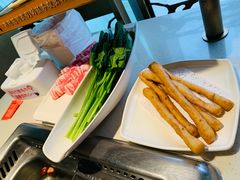 -海底捞火锅鲜切牛肉主题店(长寿路店)