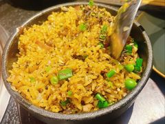 黑松露牛肉炒饭-菌自由丨野生菌火锅特色庭院餐厅(丽江古城店)