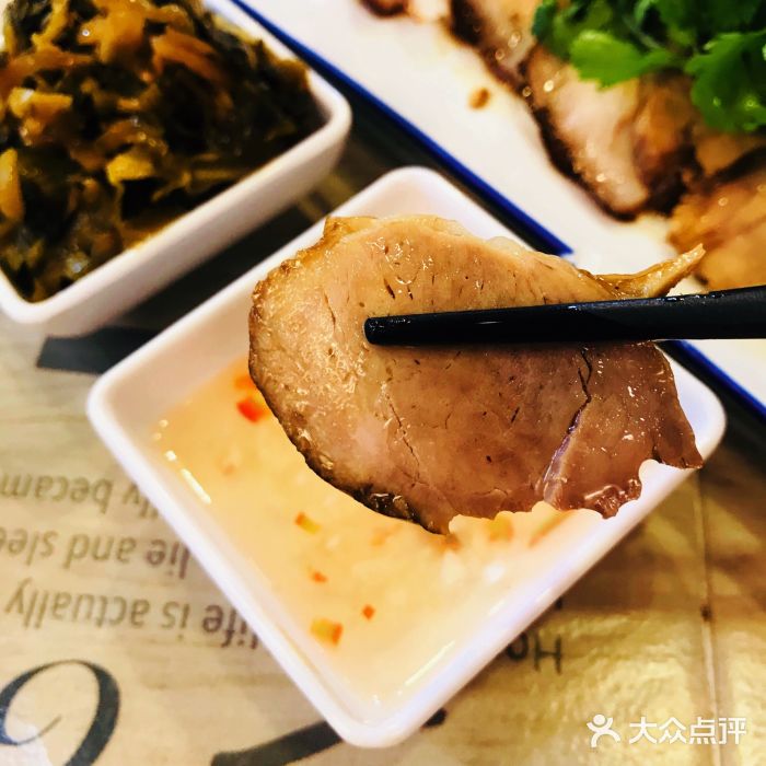 肉神潮汕卤鹅图片