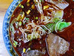 招牌牛肉米线-蒋六十八梯眼镜面(渝中店)