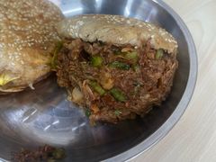 烧饼夹坛子肉-昌顺马记小吃店(昌盛园店)