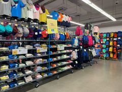 -迪卡侬(西三旗店)