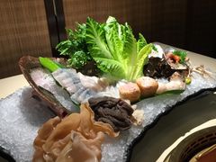 -余欢领鲜火锅(新街口店)