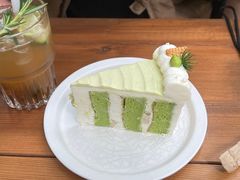 斑斓椰子奶油蛋糕-野路甜点铺(松柏路店)