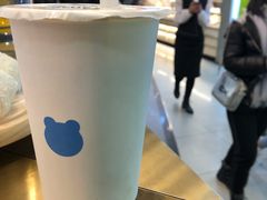 熊丸撞奶-兰熊鲜奶(西直门凯德mall店)