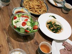 -清真·玛丽亚新疆菜主题餐厅(浙江中路店)