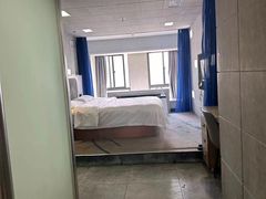 -简洛澜山酒店(武汉光谷步行街店)