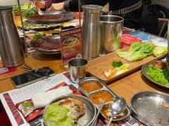 -青瓦炭韩潮烤肉(花园道店)