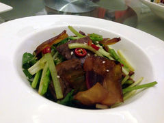 香芹拌牛肉-青年公社烤鸭(青年路店)