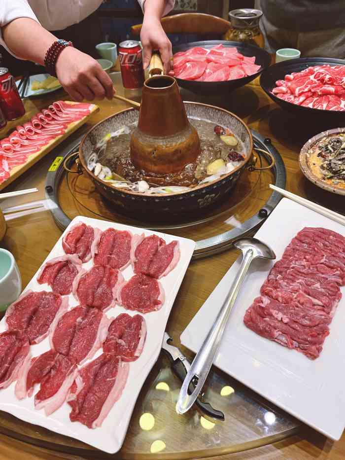 赞的人八饼饼饼1月18日 9:35打分dy上一直看到东来顺涮羊肉有团购套餐