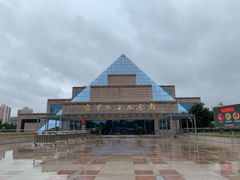 -上海市龙华烈士陵园