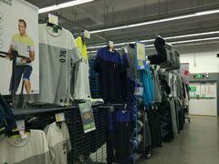 -迪卡侬(金龙湖店)