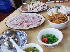 竹肠皇-华哥新鲜猪精品美食