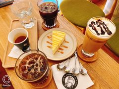 -长颈鹿咖啡(大学路店)