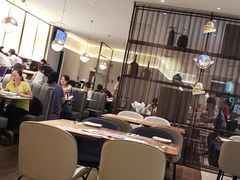 大堂-必胜客(远大路店)