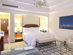 -广州富力丽思卡尔顿酒店