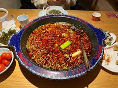 -何师傅美蛙鱼头(汉街店)
