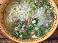 -正宗李家土鸡米线店