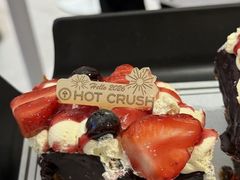 -HOT CRUSH趁热集合·现烤面包(上海环球港店)