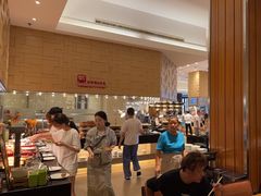 -亚龙湾希尔顿自助餐厅·海鲜·烧烤·沙滩BBQ·现场乐队