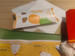-麦当劳(轻轨曹杨路店)