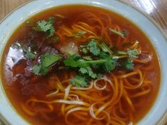 汤牛肉-川宜·胡二娃面馆(总店)
