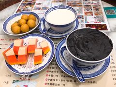 -广信牛奶甜品世家(台东店)