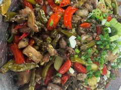 -廖哥泡椒兔(峨眉店)