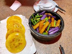 石锅地三鲜-几荷·恰似故人来(秀水广场店)