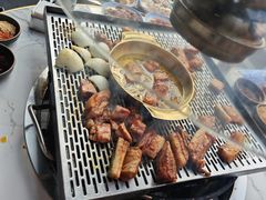-胡四哥特色火盆烧烤(一分店)