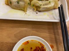 牛肉鍋貼-小姜锅贴(凤凰街店)