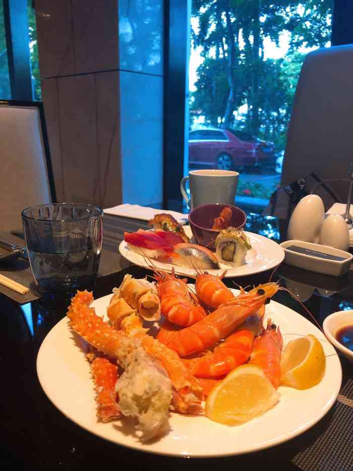 广州万富希尔顿酒店·感趣自助餐厅senses