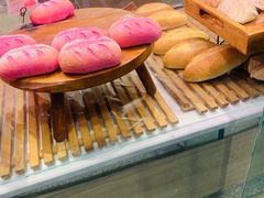 -巴黎贝甜(大宁国际商业广场店)