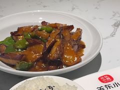 -关东小磨东北菜(漕河泾印象城店)