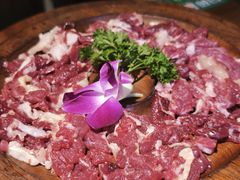 -贵厨酸汤牛肉(花果园国际中心店)