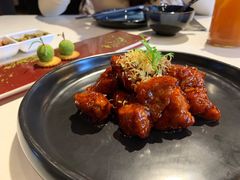 红酒泡沫牛仔粒-荟廷·晶萃(陆家嘴尚悦湾店)