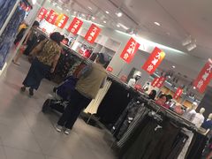 -H&M(华润万象城店)
