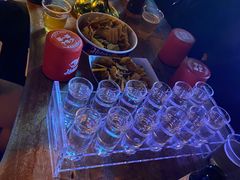 -Helens海伦司小酒馆(上海疁城新天地店)