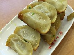 鲜肉锅贴-小姜锅贴(凤凰街店)